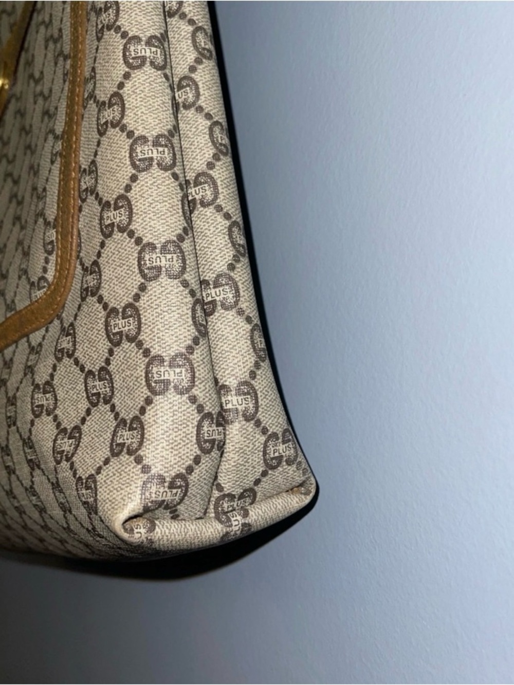 Gucci Beige Brown GG Canvas Tote with Green-Red Straps - Picture 4 of 10